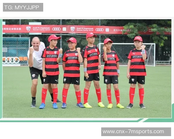 如何顺利加入足球俱乐部并提升个人技能和团队合作能力的详细指南